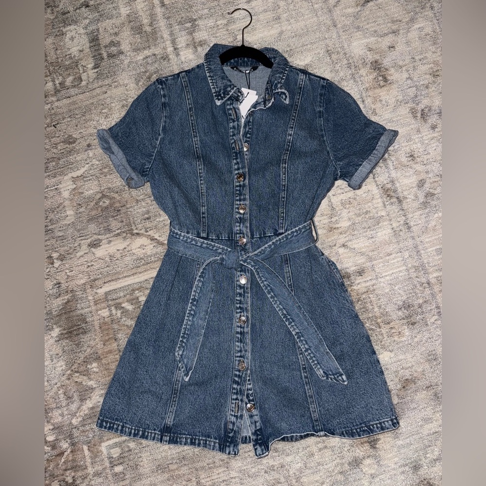 New! Stradivarius Short Sleeve Denim Dress
